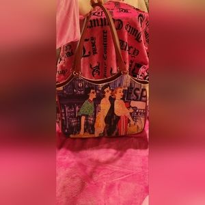 Vintage looking shoulder bag